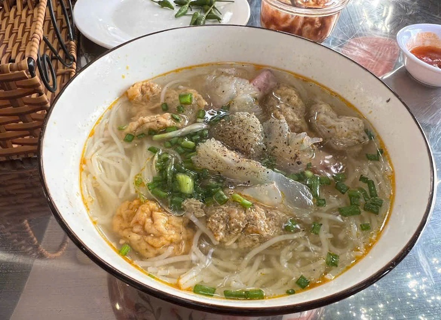 quán bún cá ngon ở Quy Nhơn