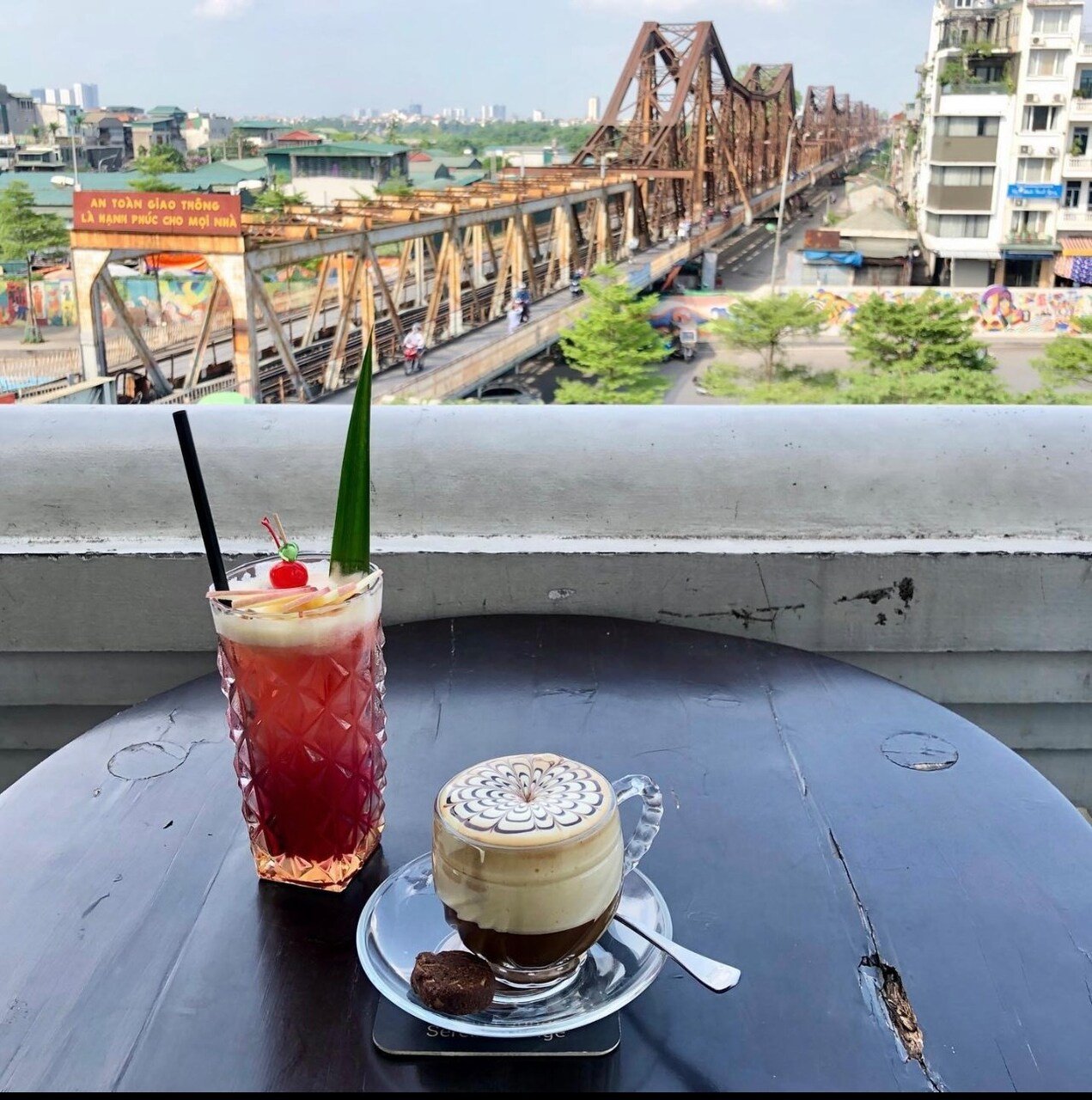 Quán cafe view rất đẹp Hà Nội