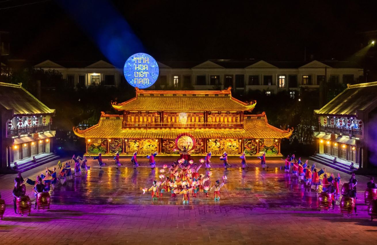 Show thực cảnh hoành tráng Tinh hoa Việt Nam