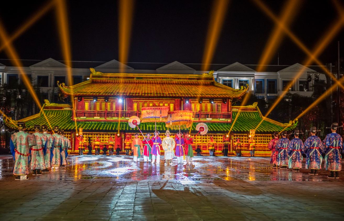 Show thực cảnh Tinh hoa Việt Nam