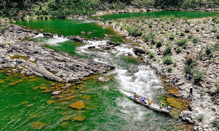 Sông Long Đại thác Tam Lu