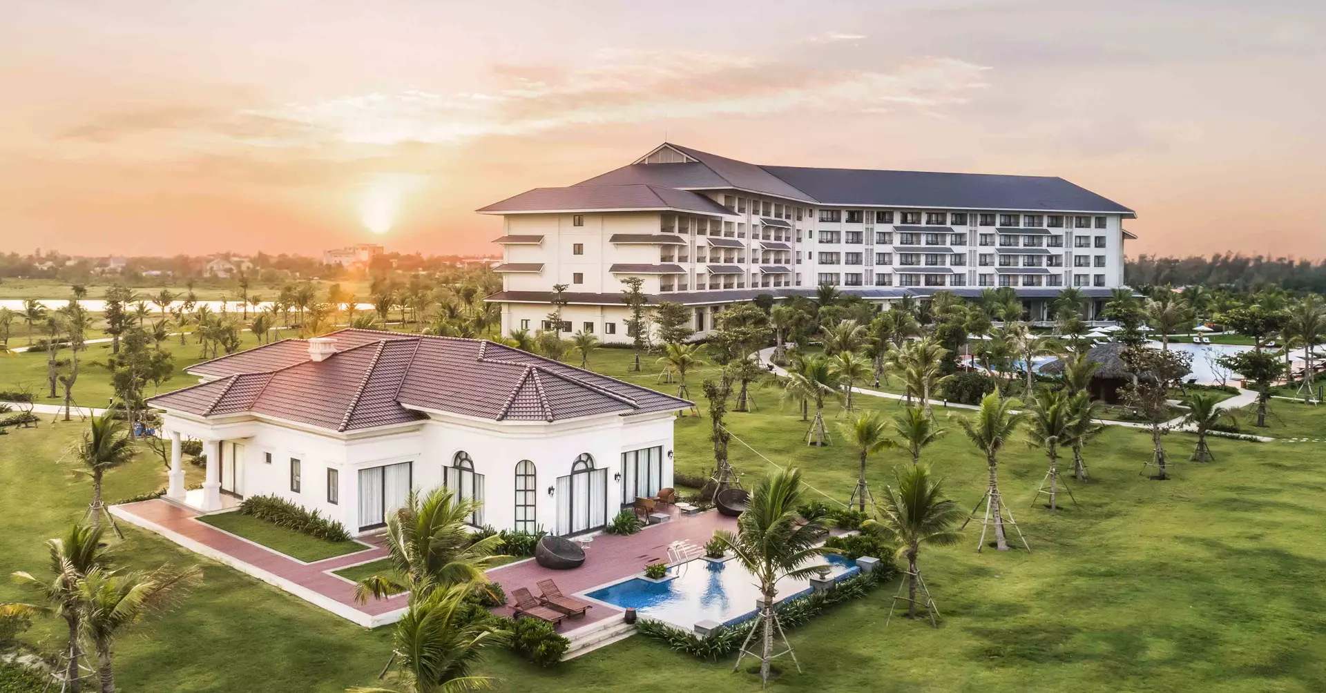 Обзор Vinpearl Cua Hoi Resort, Affiliated by Meliá