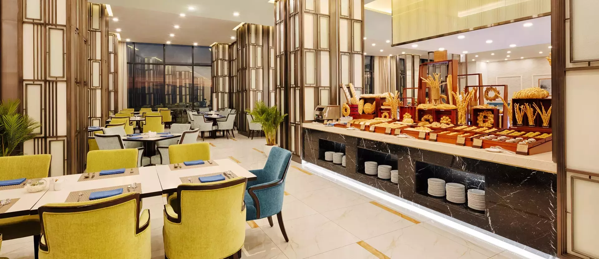 banner page dining