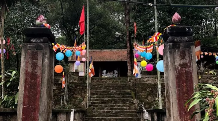 chùa Chân Tiên 