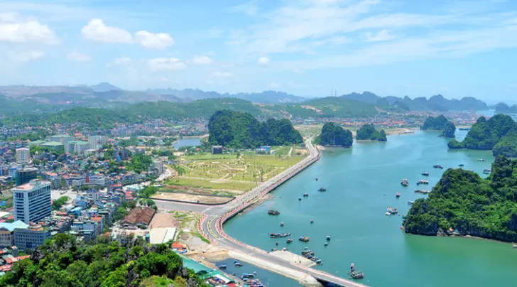 hòn Gai Hạ Long