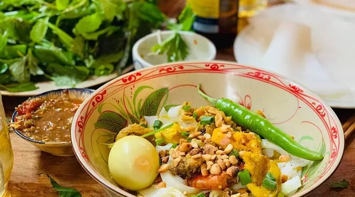 cách nấu mì Quảng tôm thịt