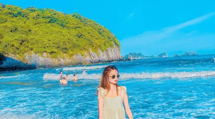 Bãi tắm Cát Cò