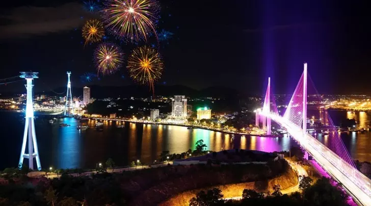 Du lịch Tết Quảng Ninh