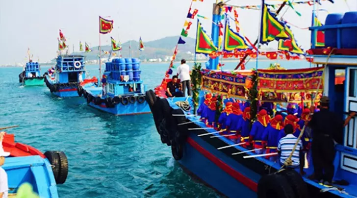 lễ hội Cầu Ngư ở Khánh Hòa 