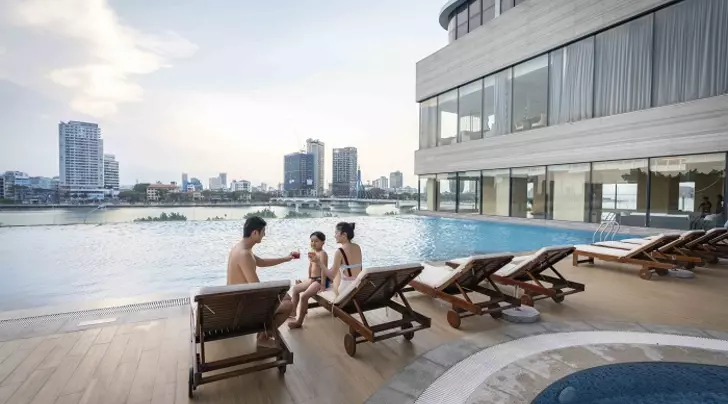 Melia Vinpearl Danang Riverfront