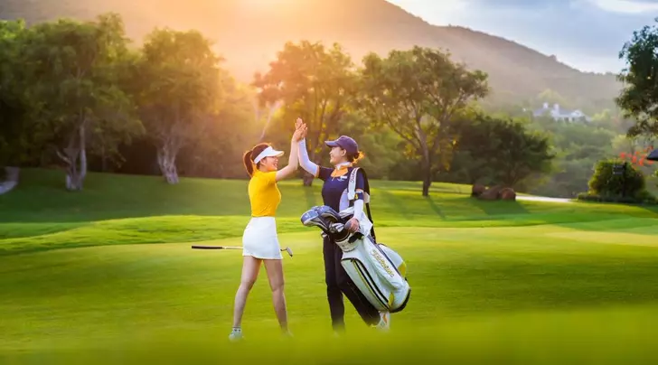 Nên chơi golf thời điểm nào