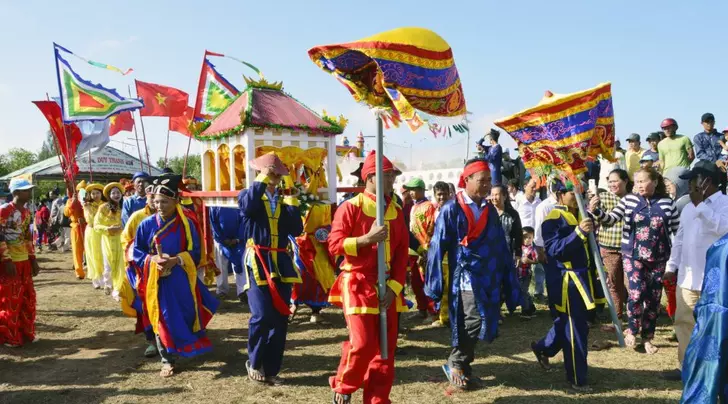 Lễ hội Lăng Ông Nam Hải