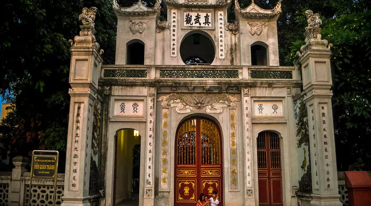 Quan Thanh Temple