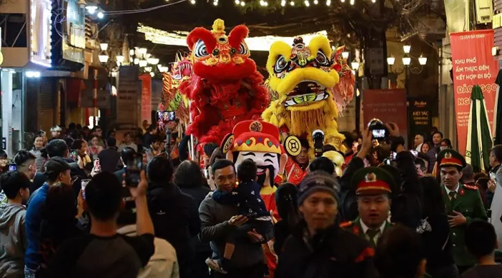 Phố đi bộ Hà Nội