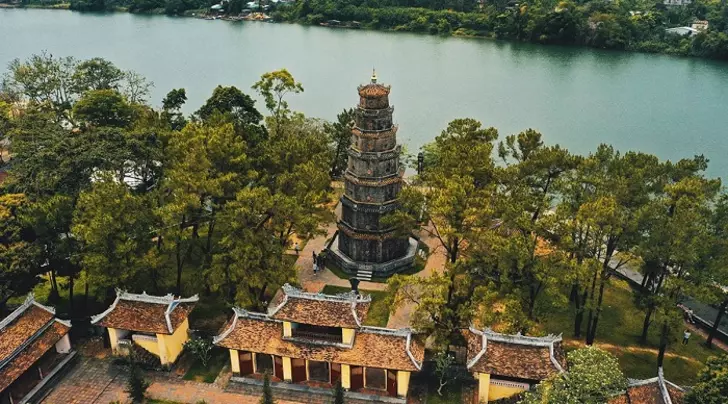 Nha Trang to Hue