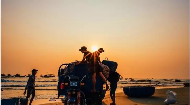 Binh Minh Beach