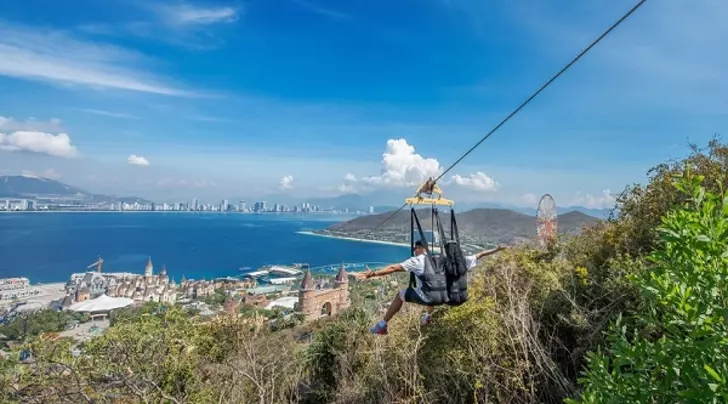 Zipline in Vinpearl Nha Trang