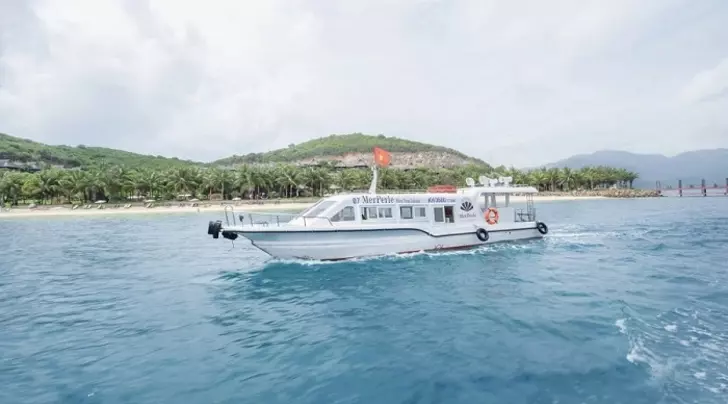 di chuyển ra Hòn Tằm Resort