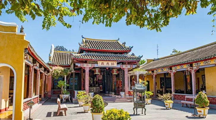 Hoi An’s temples