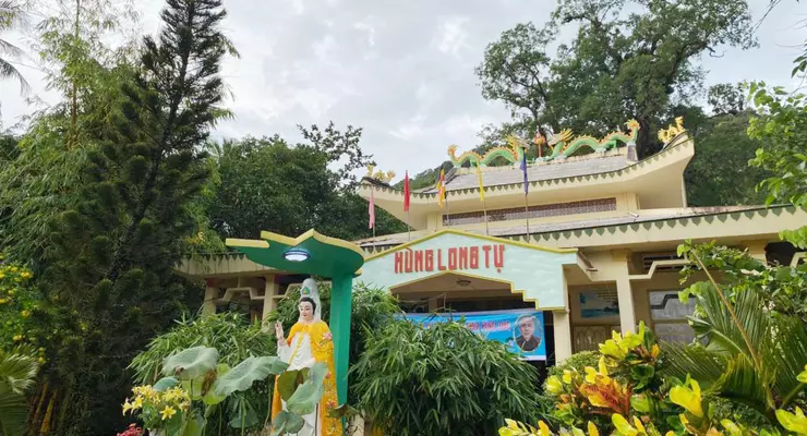 Su Muon Pagoda