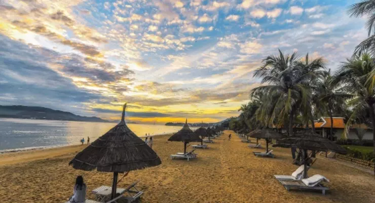 Bình minh trên biển Nha Trang