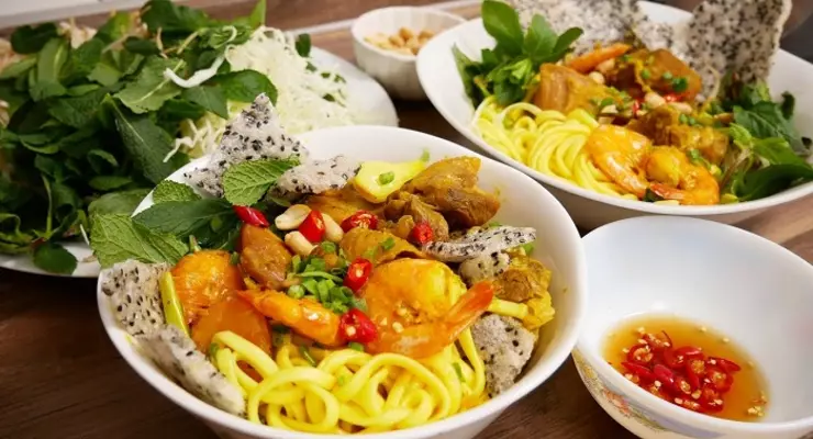 Mi Quang recipes