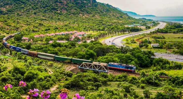 Ninh Binh to Hoi An