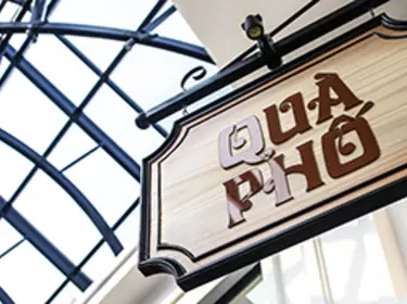 Nhà hàng Quà Phố