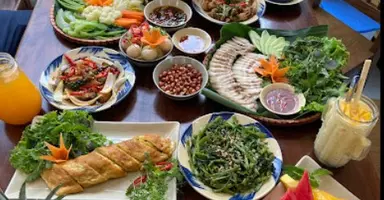 Bếp Nhà Restaurant