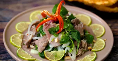 BÒ HỒNG NGỌC