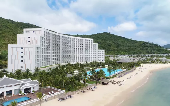 Khách sạn Vinpearl Resort & Spa Nha Trang Bay
