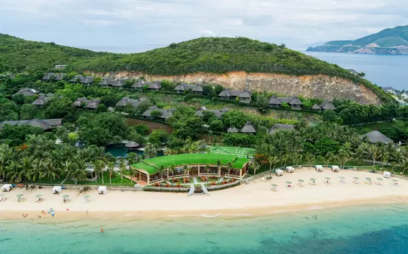 Hòn Tằm Resort