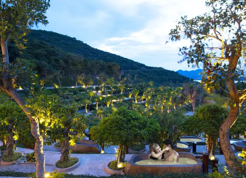 Hòn Tằm Resort: Địa chỉ, dịch vụ và tiện ích