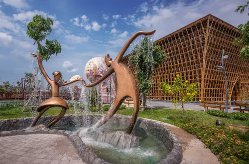Hinh-anh-Grand-World-Phu-Quoc-Cong-vien-nghe-thuat-duong-dai-4
