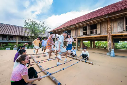 Hinh-anh-VinWonders-Nam-Hoi-An-Dao-van-hoa-Quang-truong-van-hoa-Khong-gian-van-hoa-cac-dan-toc-it-nguoi-mien-Trung-so-2