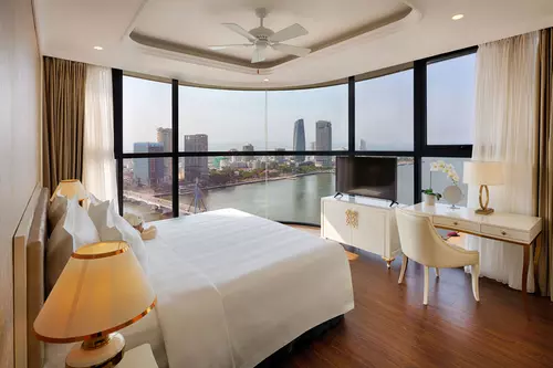 Hinh-anh-Vinpearl-Condotel-Riverfront-Da_Nang-Executive_Suite_River_View_Room14