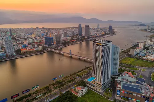 Hinh-anh-Vinpearl-Condotel-Riverfront-Da_Nang-Landscape5