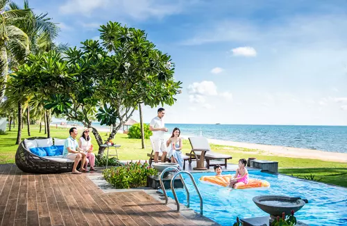Hinh-anh-Vinpearl-Discovery-Coastalland_Phu_Quoc-Villa-Pool-5