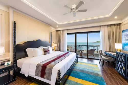 Hinh-anh-Vinpearl-Discovery-Cua-Hoi-Hotel_Room1