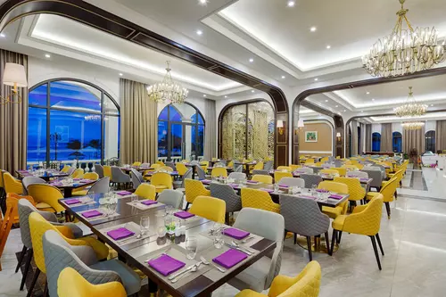 Hinh-anh-Vinpearl-Discovery-Sealink-Nha-Trang-Windy_Restaurant3