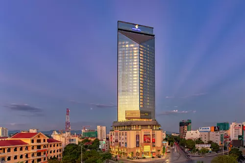 Hinh-anh-Vinpearl-Hotel-Hue-Landscape1