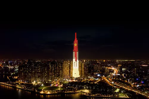 Hinh-anh-Vinpearl-Luxury-Landmark81-Facade6