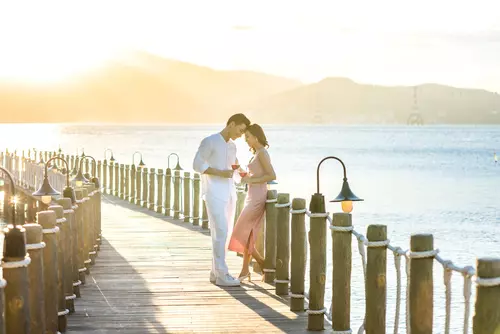 Hinh-anh-Vinpearl-Luxury-Nha-Trang-Wavebar
