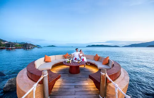 Hinh-anh-Vinpearl-Luxury-Nha-Trang-Wavebar_3