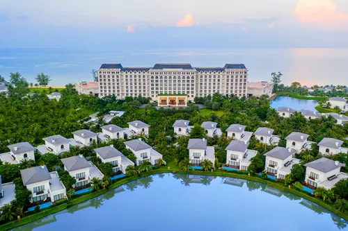 Hinh-anh-Vinpearl-Resort-&-Golf-Phu-Quoc-Facade_Front