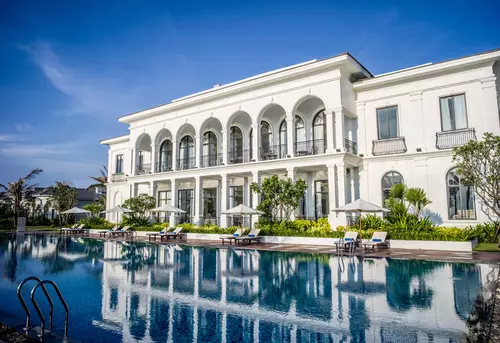 Hinh-anh-Vinpearl-Resort-&-Spa-Long-Beach-Nha-Trang-10