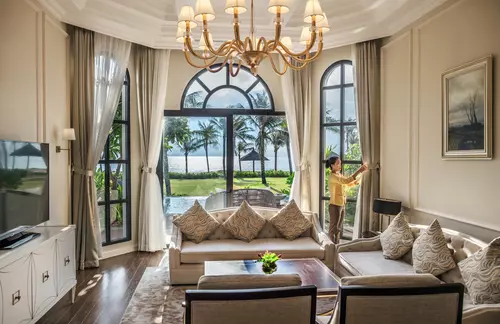 Hinh-anh-Vinpearl-Resort-&-Spa-Long-Beach-Nha-Trang-13