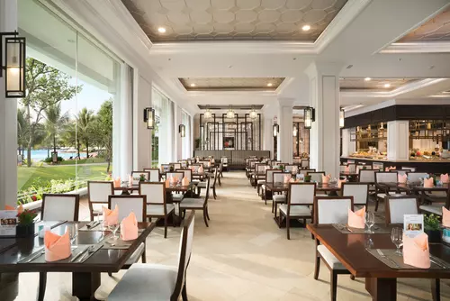 Hinh-anh-Vinpearl-Resort-&-Spa-Phu-Quoc_Nemo_Restaurant1