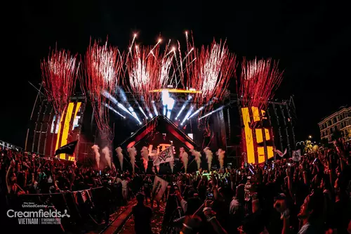 Hinh-anh-Phu-Quoc-United-Center-Creamfields-6