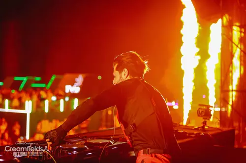 Hinh-anh-Phu-Quoc-United-Center-Creamfields-Alok-3